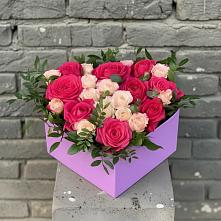 Цветочная композиция из Розы в коробке в Чебаркуле