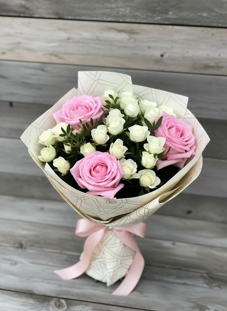 Букет цветов из: Розы в Чебаркуле