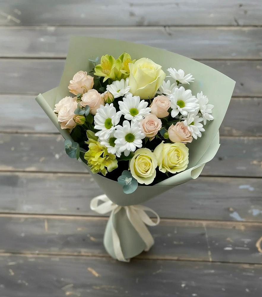Букет цветов из: Альстромерии, Розы и Хризантемы в Чебаркуле