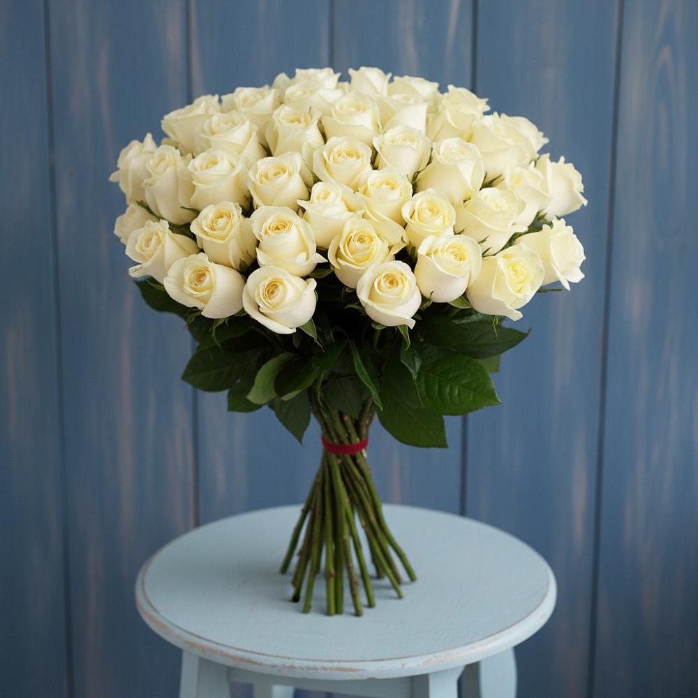Букет 51 Белая роза Эдлесс Лав в Чебаркуле