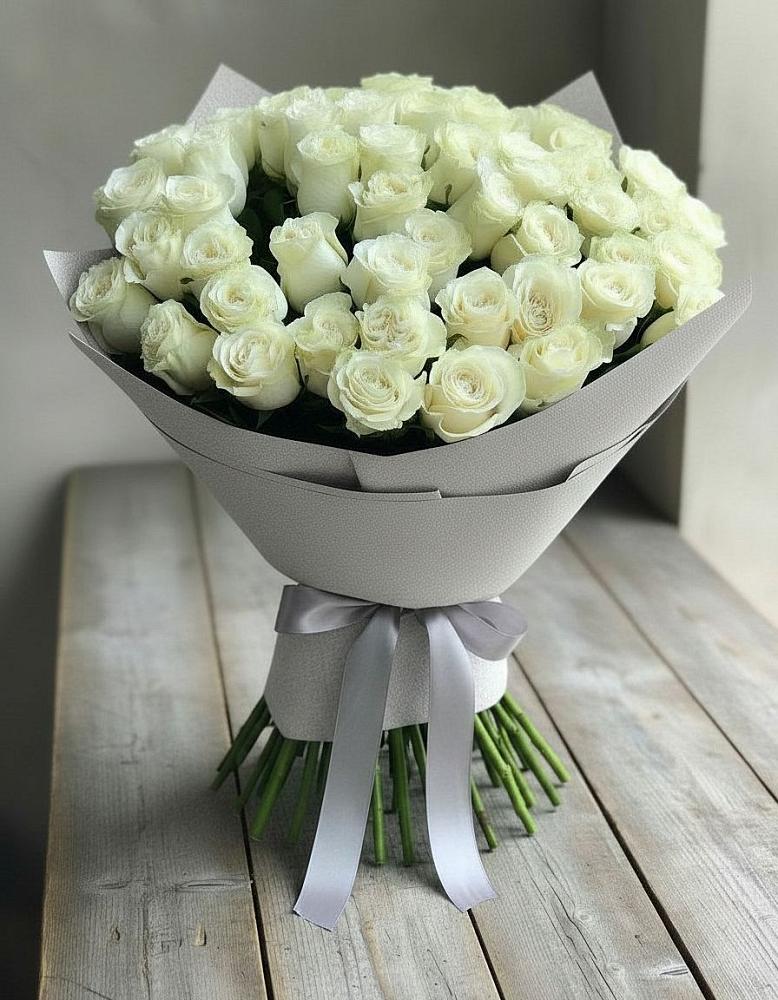 Букет 35 Белых роз в Чебаркуле