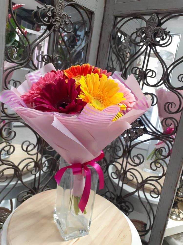 Букет цветов из: Герберы в Чебаркуле