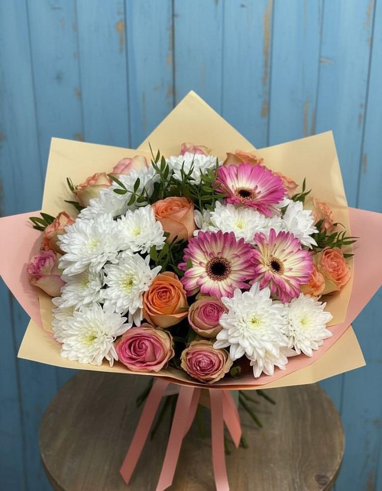 Букет цветов из: Розы, Герберы и Хризантемы в Чебаркуле