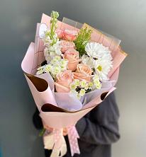 Букет цветов из:  Хризантемы и Розы в Чебаркуле