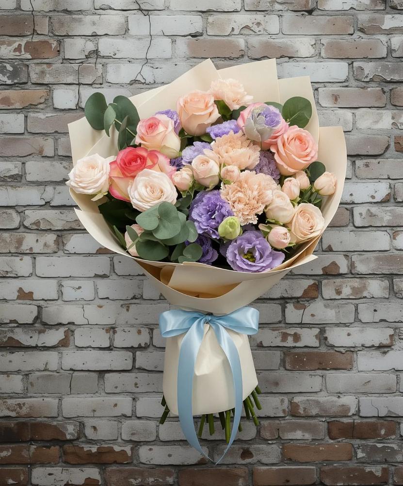 Букет цветов из: Розы, Лизиантусы и Гвоздики в Чебаркуле