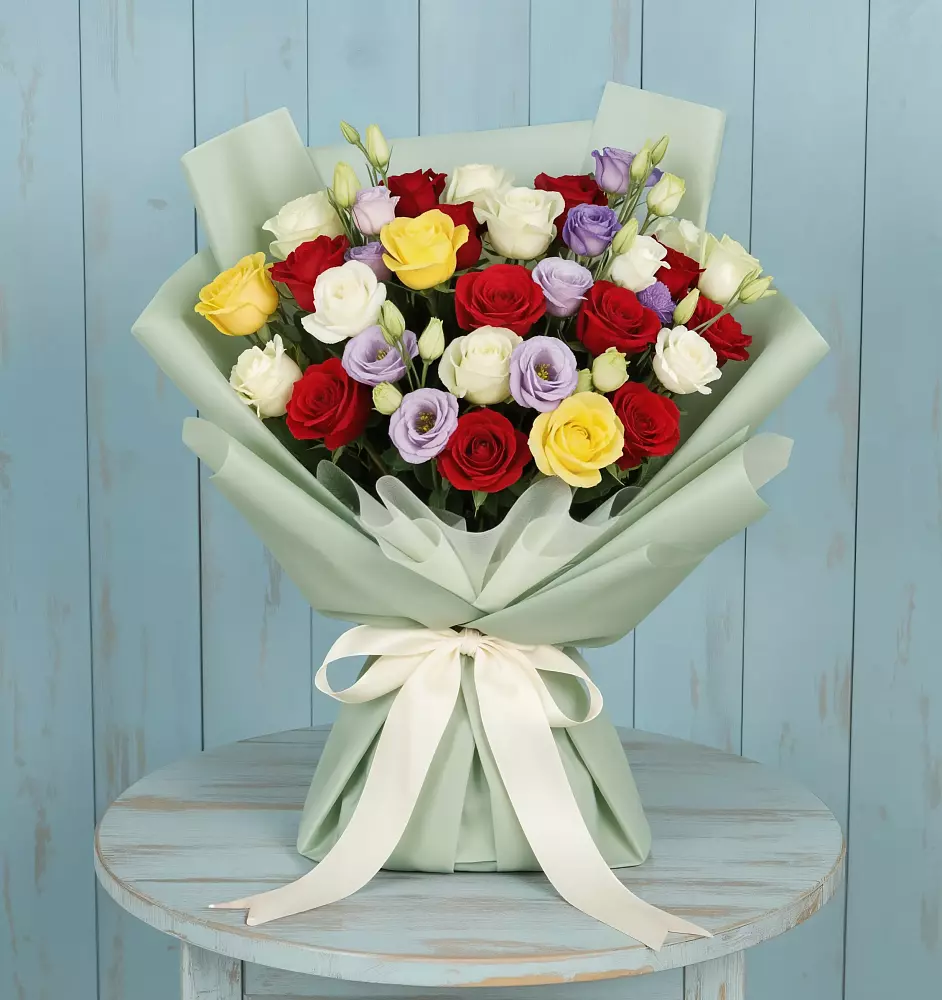 Букет цветов из: Розы в Чебаркуле