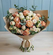 Букет цветов из:  Альстромерии и Розы в Чебаркуле