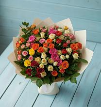 Букет Микс из разноцветных кустовых роз в Чебаркуле