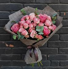 Букет цветов из:  Розы #REPLACE_PRED# Чебаркуле